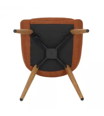 Chaise repas en tissu cognac pied chêne - BARI