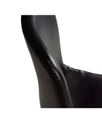 Chaise noire - CARL
