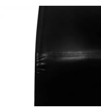 Chaise noire - CARL