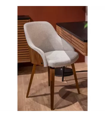 Chaise accoudoirs en tissu gris clair - KYO