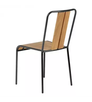 Chaise en bois - MAN